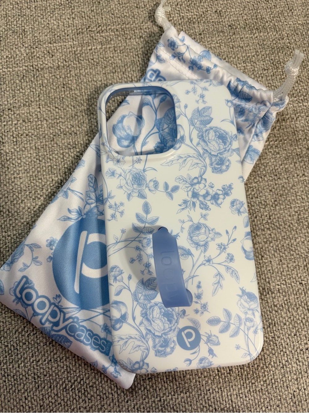Loopy Case White Phone Case with Blue Floral Design and Grip